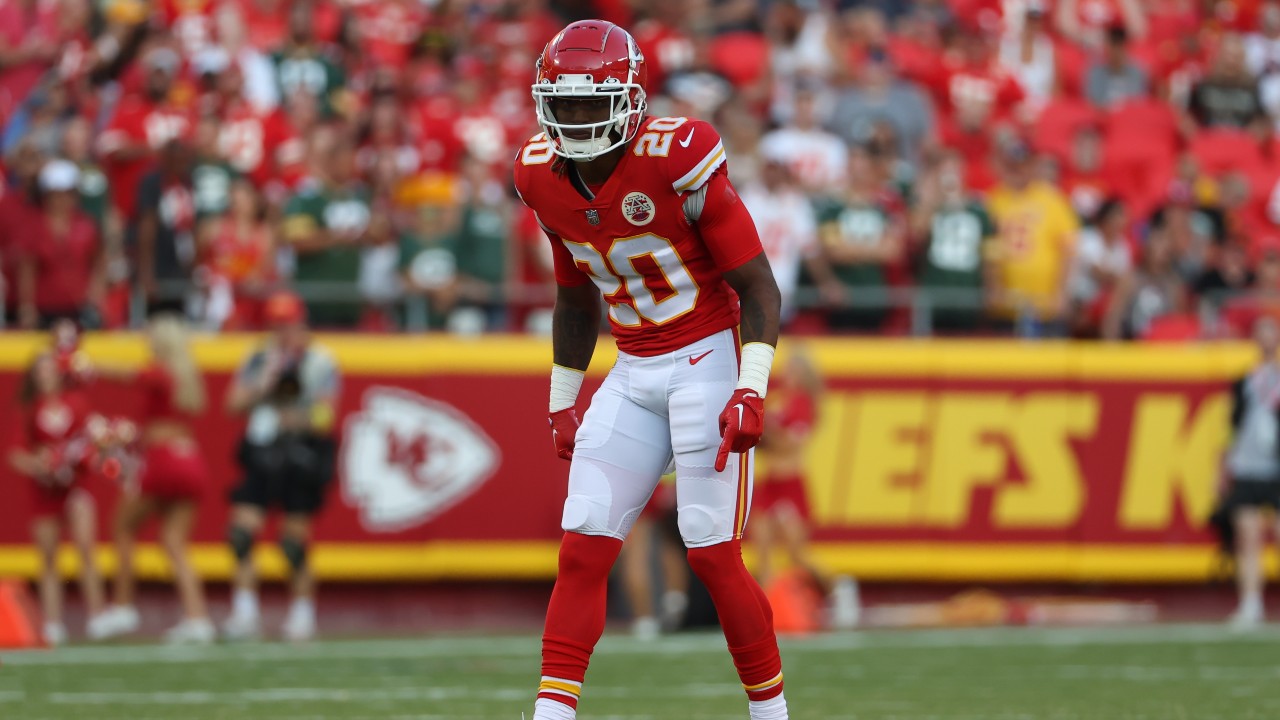 WATCH: Chiefs Safety Justin Reid Nails Extra Point After Harrison ...