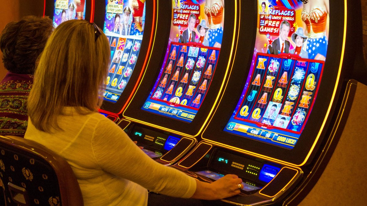 Caesars and Developer SL Green Pitch Times Square Casino Plan - Vimarsana News
