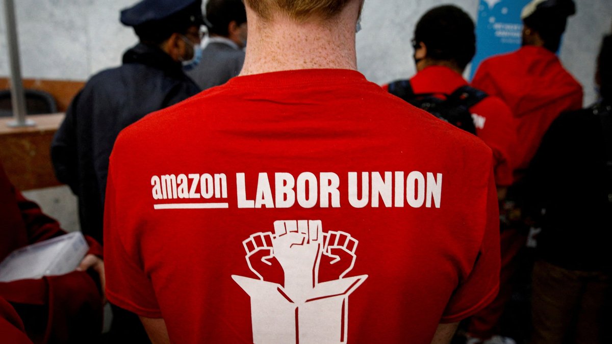 Amazon Workers in Albany Vote Against Unionization - Vimarsana News