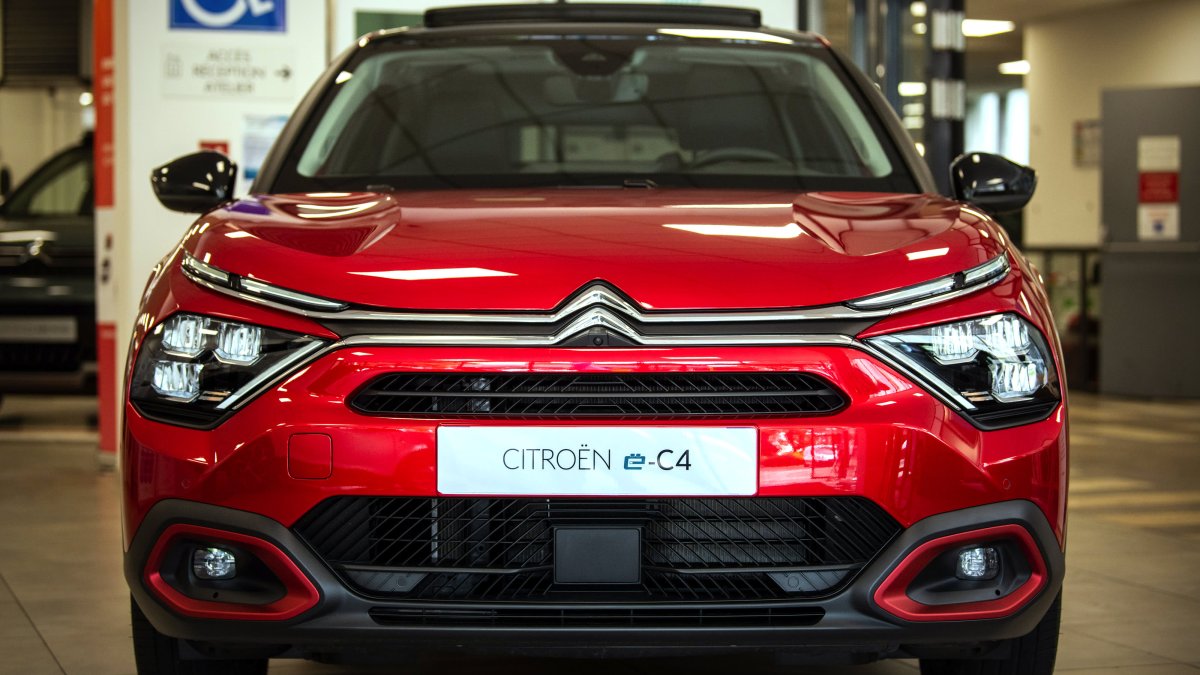 Auto Giant Stellantis Looks to Australian Materials, Including Nickel, for Its EVs - Vimarsana News