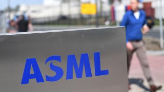 Dutch firm ASML makes one of the most important pieces of machinery required to manufacture the most advanced chips in the world. U.S. chip curbs have left companies, including ASML, scrambling to figure out what the rules mean in practice.