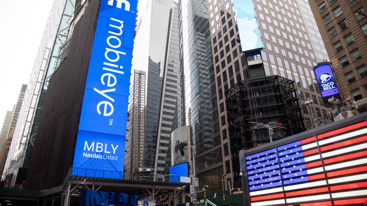 Jim Cramer Says to Wait Before Pulling the Trigger on Mobileye - Vimarsana News