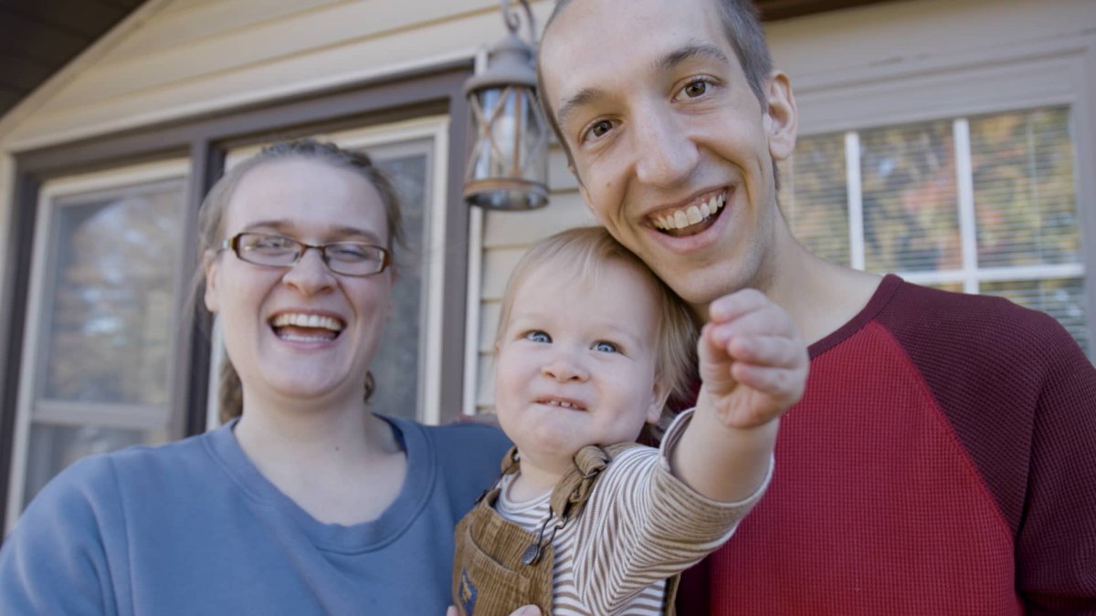 This 29-Year-Old Super-Saver Earns $135,000 a Year and Plans to Retire by 35: I'm in 'the Top 1% of the Most Frugal People' – NBC Los Angeles - Vimarsana News