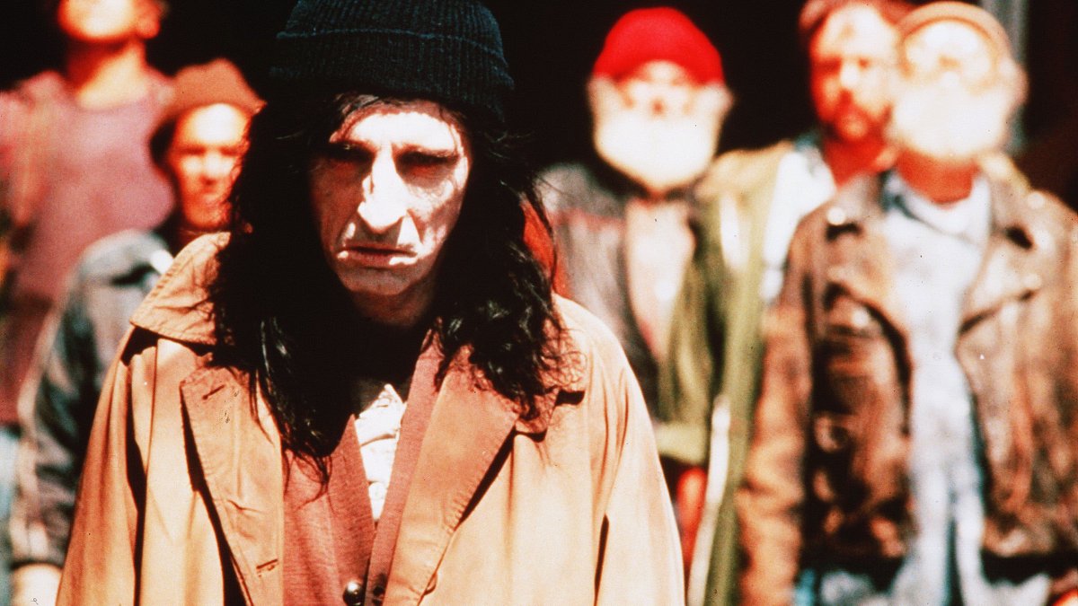 Audiences Are Still Discovering John Carpenter's Cult Classic 'Prince of Darkness' 35 Years Later – NBC Los Angeles - Vimarsana News