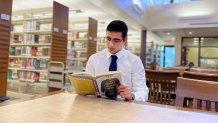 During his senior year of high school, Arash Lahijani realized he could make money through an unusual side hustle: Writing backstories for video game characters. Two months after he started his business on Fiverr, he learned nearly ,000.