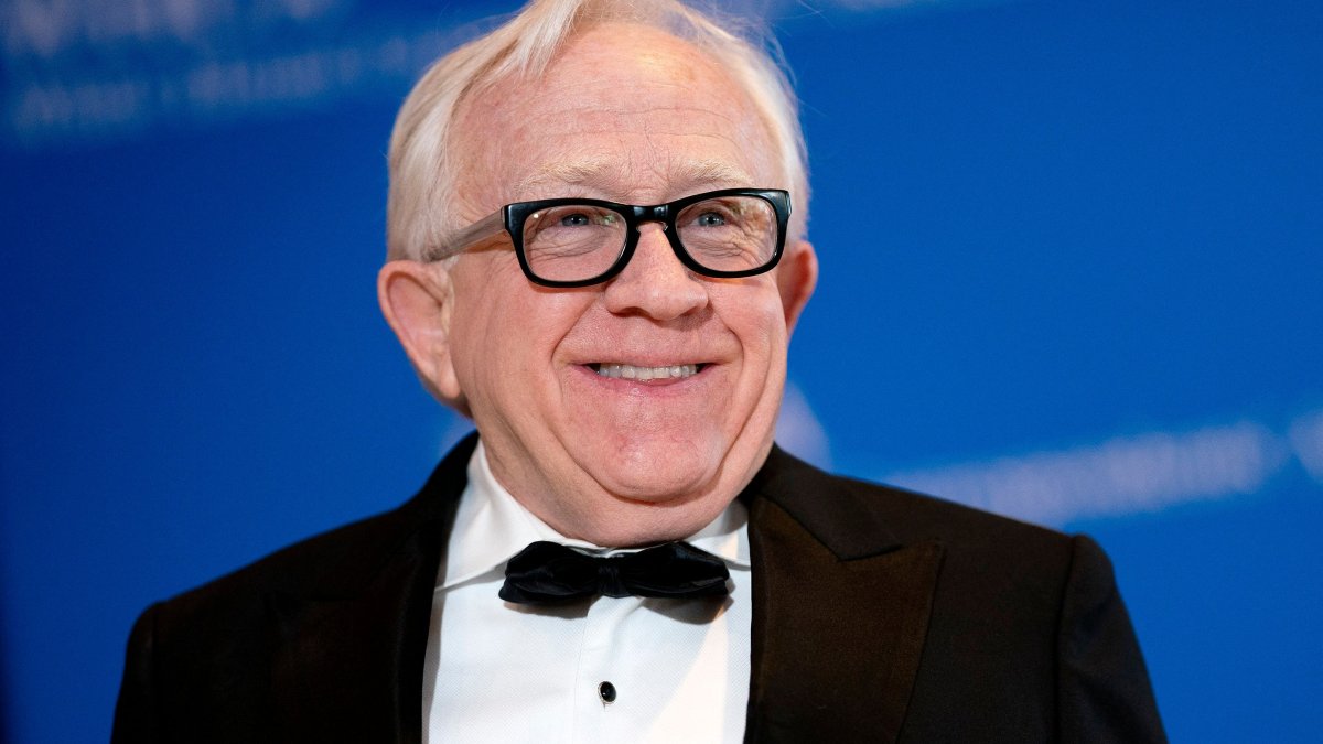 How Fox S Call Me Kat Is Paying Tribute To Late Actor Leslie Jordan Nbc Los Angeles