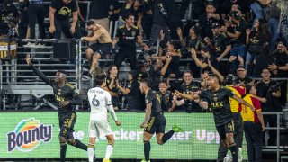 Los Angeles Galaxy v Los Angeles Football Club: Western Conference Semifinals - 2022 MLS Cup Playoffs