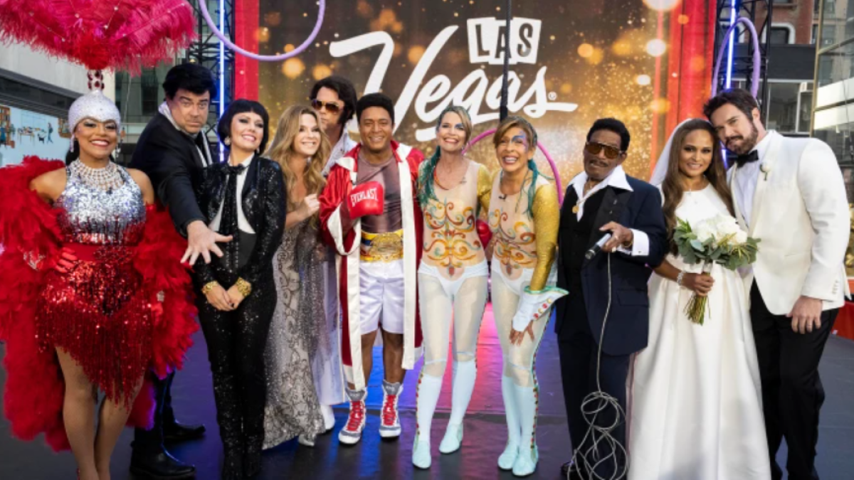 See TODAY Show Hosts Las VegasThemed Halloween Costumes NBC Los Angeles