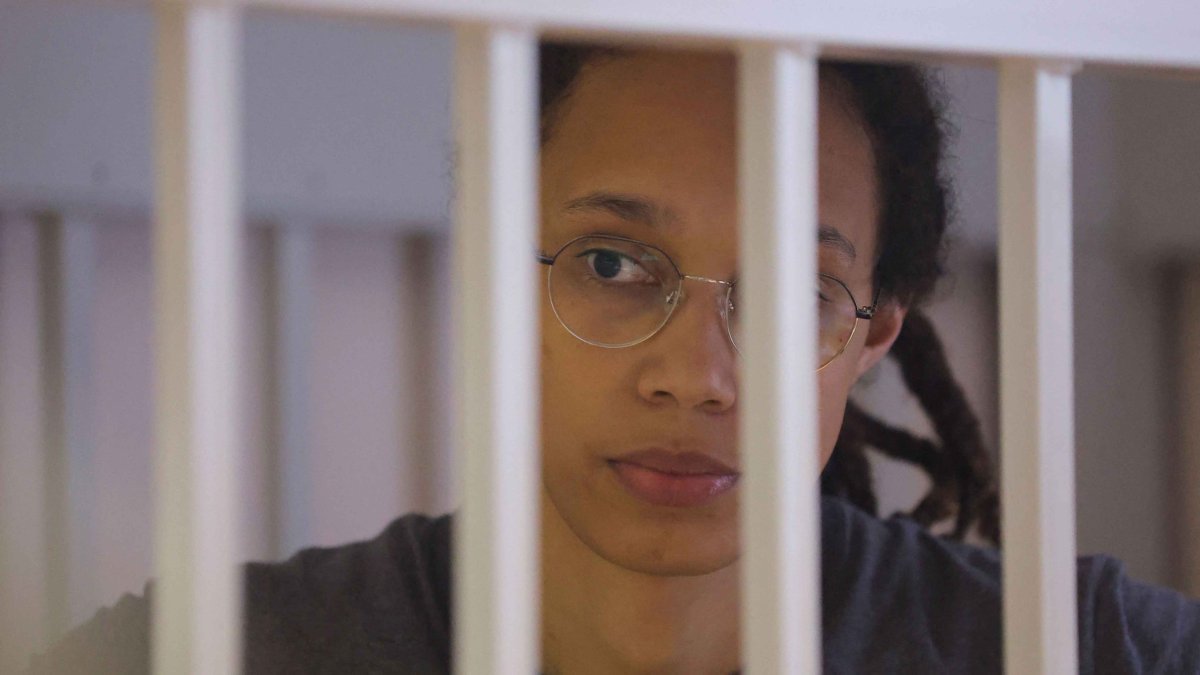 Brittney Griner at ‘Weakest Moment’ in Russia, Her Wife Says NBC Los