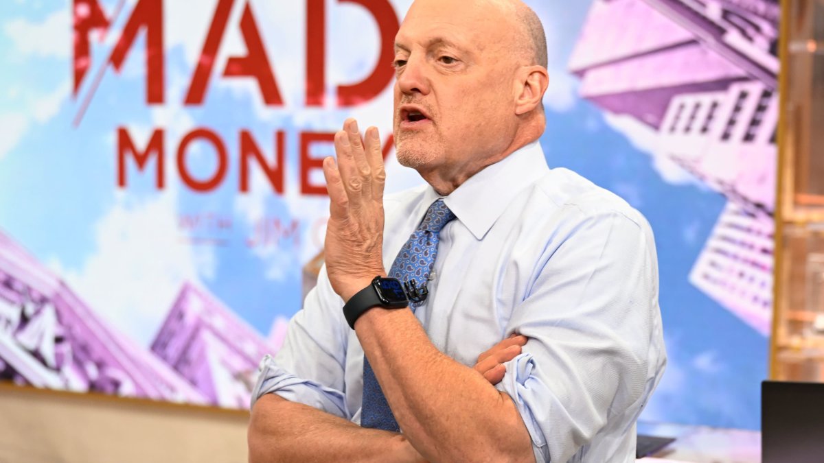 Jim Cramer Warns That Growth Stocks Could See 'More Horror' After CPI Data Release – NBC Los Angeles - Vimarsana News