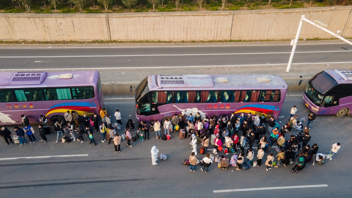 China's Covid Controls Are Pushing Companies to Diversify Away From a 'Start-Stop Economy' – NBC Los Angeles - Vimarsana News
