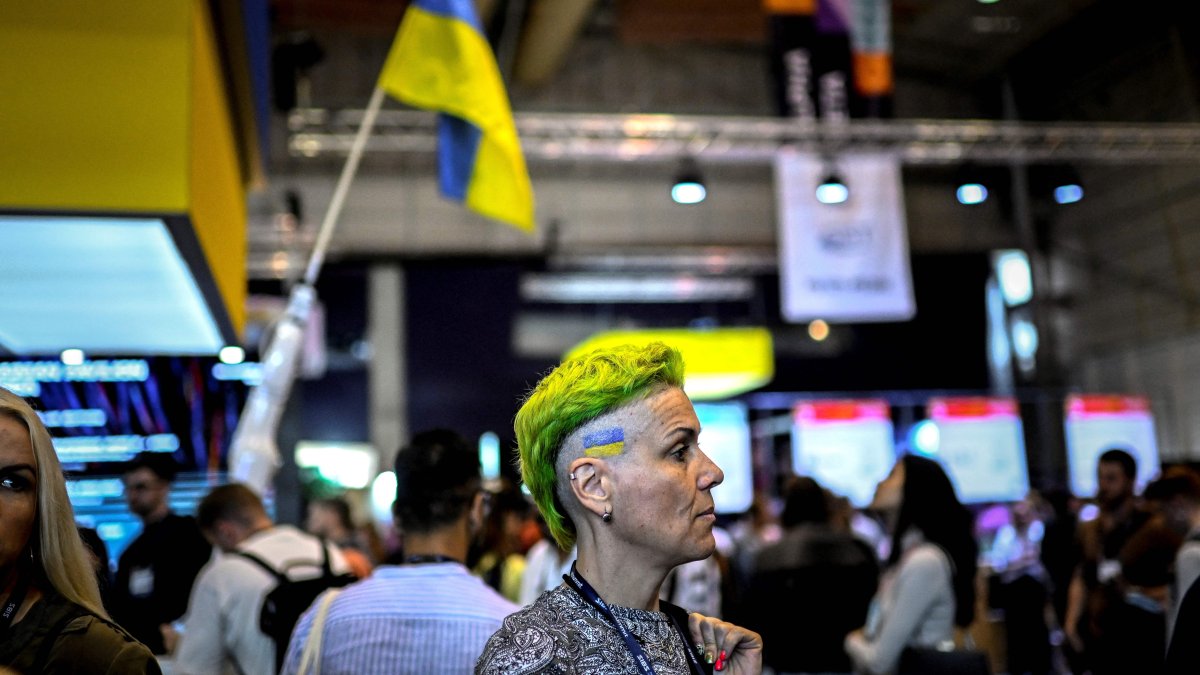 Ukraine Looks to Technology to Help Rebuild Its Economy Amid Russia's Onslaught - Vimarsana News
