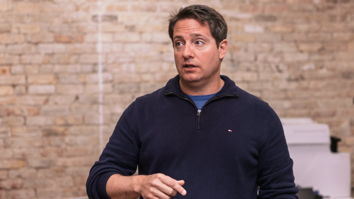 FTX Collapse an Example of 'Greed and FOMO,' Says Short-Seller Carson Block – NBC Los Angeles - Vimarsana News