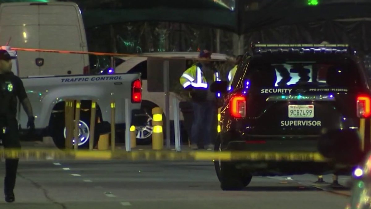 Robbery Suspects Arrested Following Shooting – NBC Los Angeles