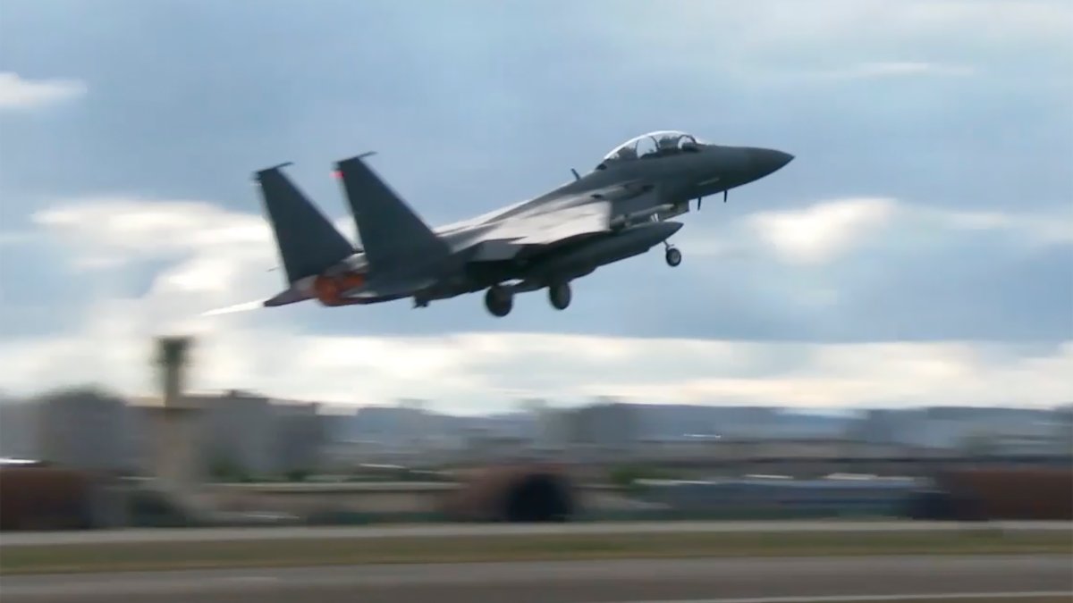 North Korea and South Korea Scramble Warplanes Near Border – NBC Los Angeles - Vimarsana News
