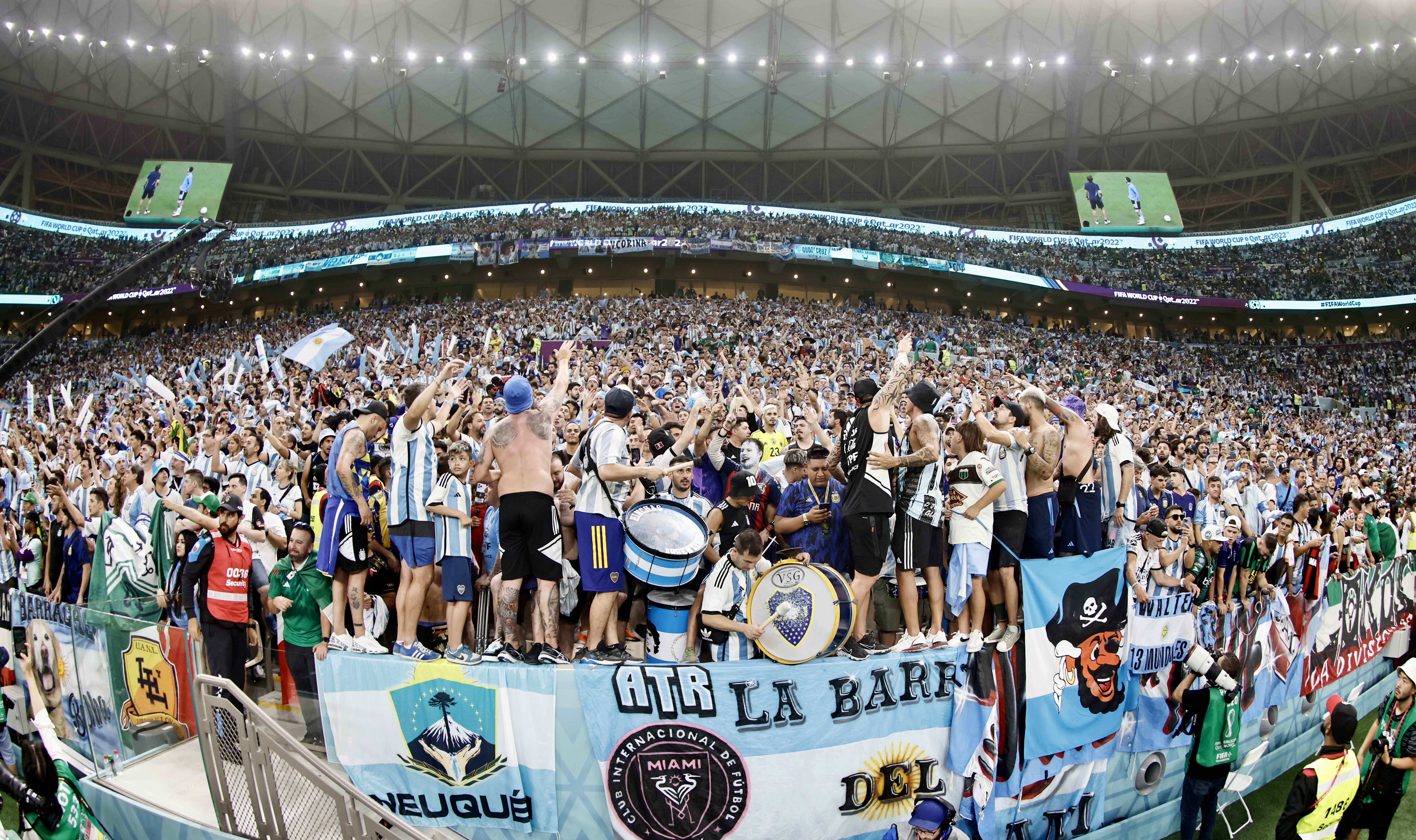 Largest World Cup Crowd in 28 Years Watches Argentina Play Mexico