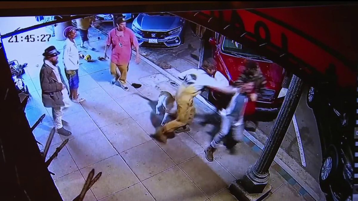 Man Says He Was Jumped by Group of Homeless Men on Newport Avenue in Ocean Beach - Vimarsana News
