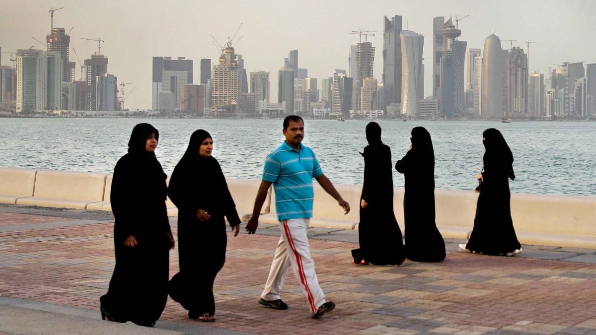 Катар это в медицине. Катар арабы-катарцы. Кувейт Доха Катар. ОАЭ, Катар, Кувейт. Население Саудовской Аравии 2022.