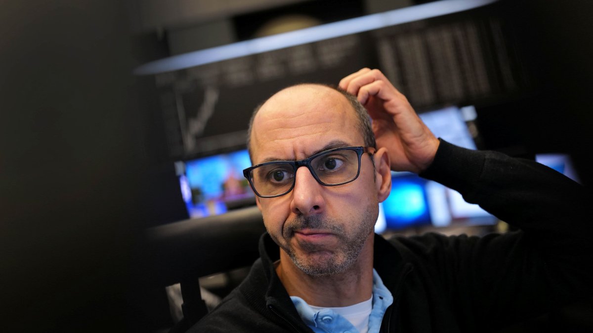 European Stocks Set to Log Worst Year Since 2018 as Rate Hikes, Ukraine War Rattle Markets - Vimarsana News