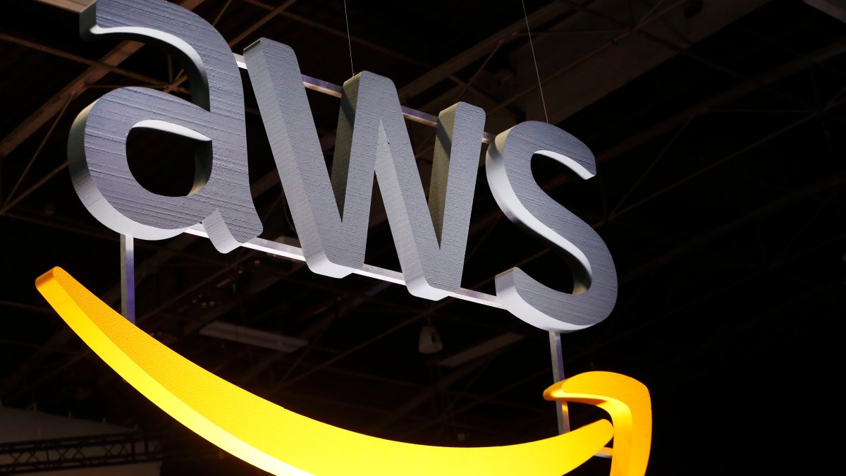 How Amazon's Cloud Unit Is Helping Researchers Analyze Genetics - Vimarsana News