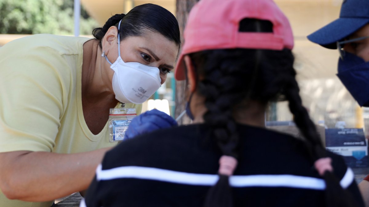 Los Angeles County Reports Over 4300 New COVID-19 Cases Los Angeles County Reports Over 4300 New COVID-19 Cases