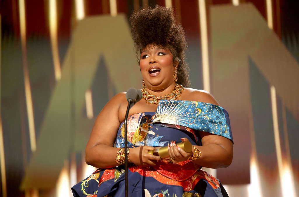 Lizzo's Bold Style Statement Was Good as Hell at People's Choice - Vimarsana News