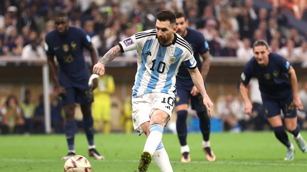 Lionel Messi Scores Penalty in World Cup Final vs. France NBC Los Angeles