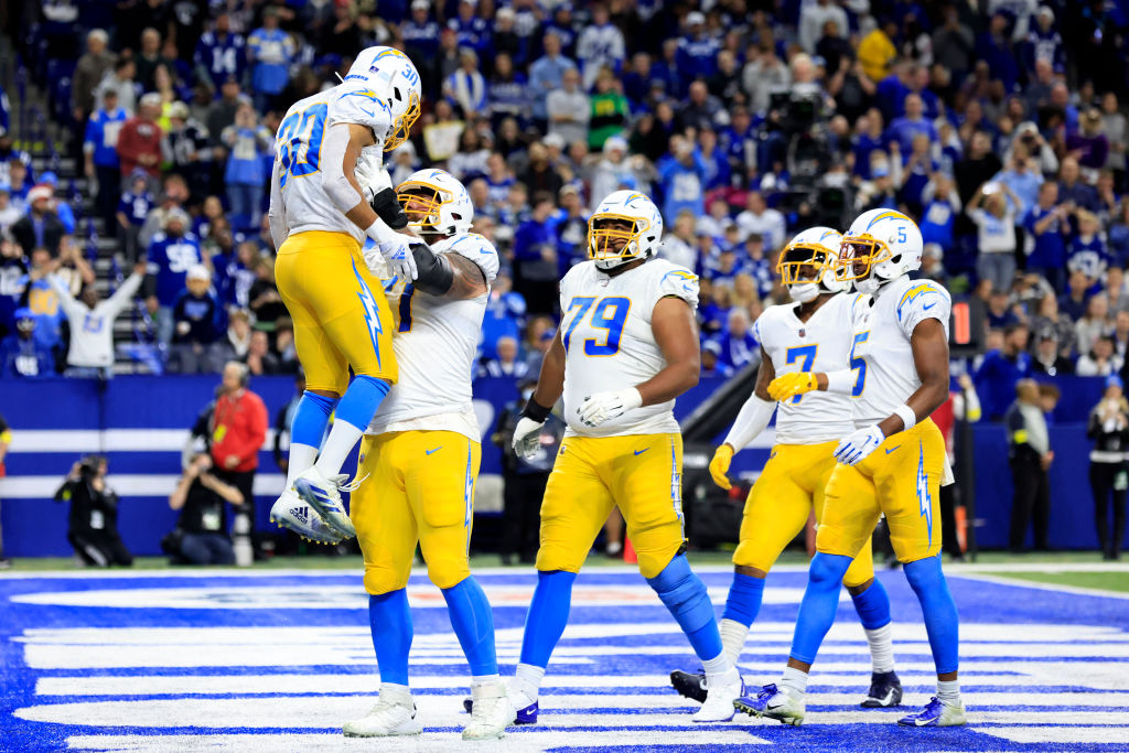 Chargers Reach Playoffs For First Time Since 2018 in 20-3 Victory Over Colts