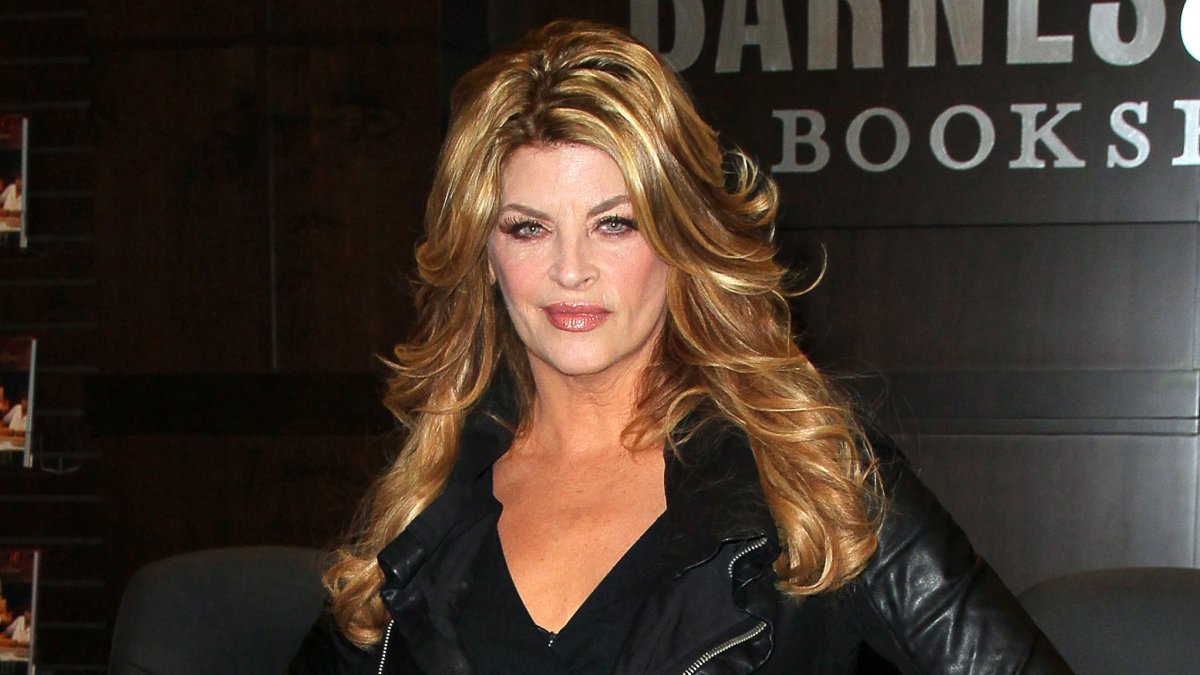 ‘Cheers’ TV Icon Kirstie Alley Dies at Age 71