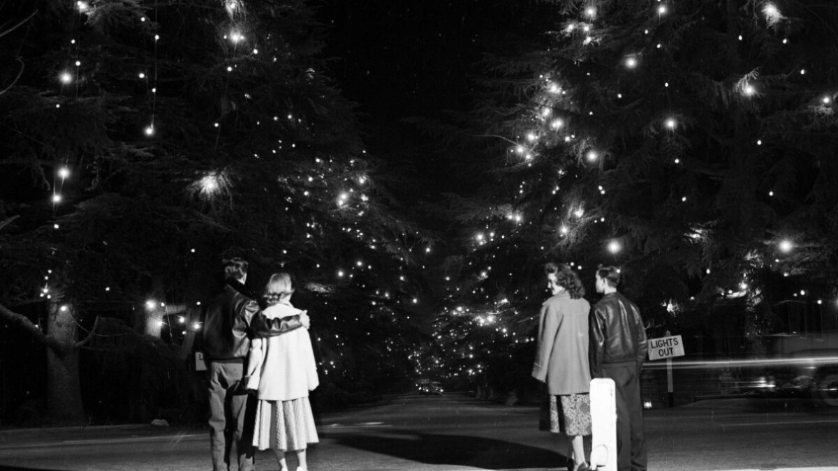 Visit a 'Vintage LA Christmas,' Virtually, with LA Conservancy – NBC Los Angeles - Vimarsana News