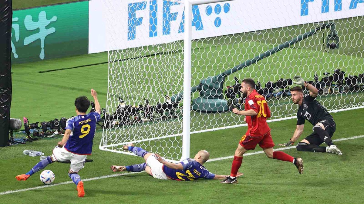Japan 2-1 Spain: Ritsu Doan and Ao Tanaka seal stunning win to top