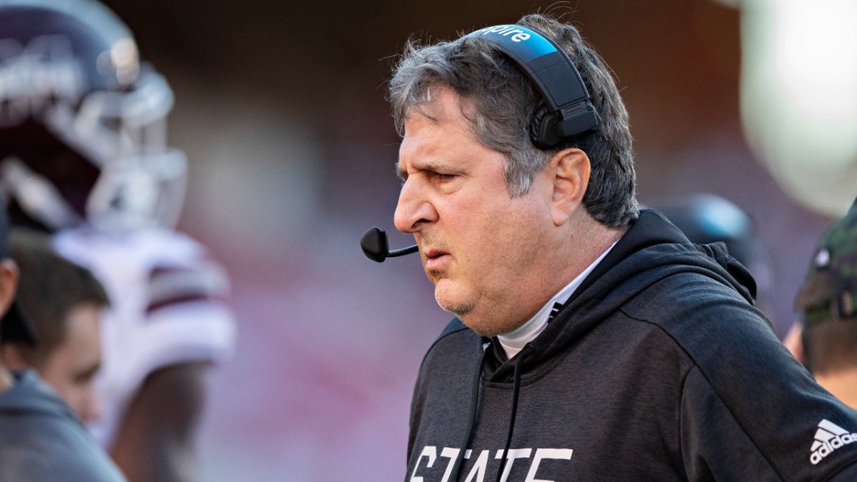 Mississippi State Football Coach Mike Leach Dies at 61 After Heart Condition – NBC Los Angeles Mississippi State Football Coach Mike Leach Dies at 61 After Heart Condition – NBC Los Angeles