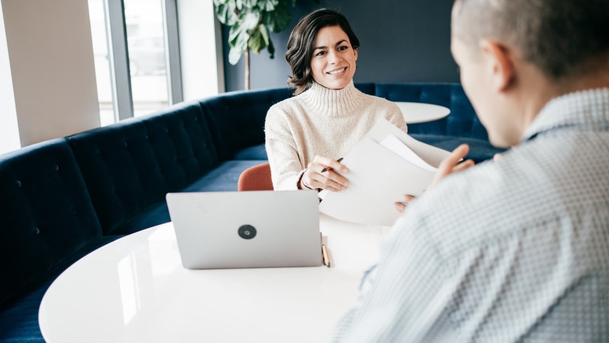 Turns Out Companies Are Deflating Their Public Salary Ranges, So You Still Have to Negotiate for Top Dollar - Vimarsana News