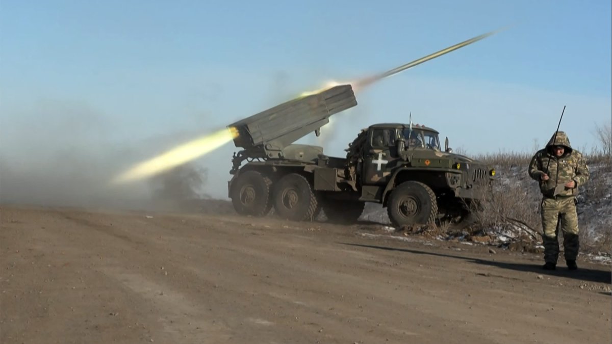 Ukraine Live Updates: Russia Says It Has Control of Soledar After Months of Fighting; Ukraine Is Set to Receive More Western Tanks - Vimarsana News