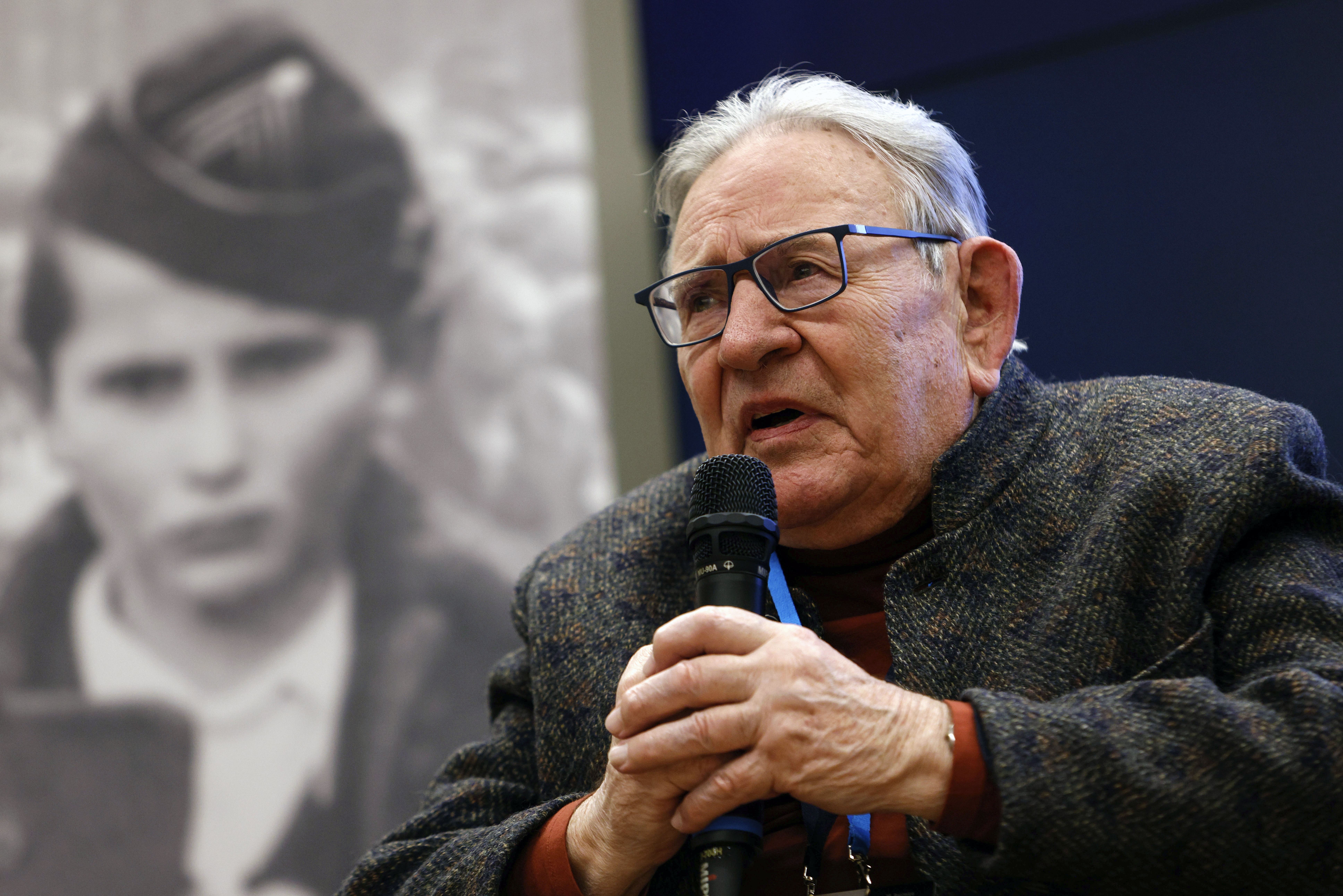 Survivors Mark Anniversary of Auschwitz Liberation With Gathering, Sharing Dark Memories