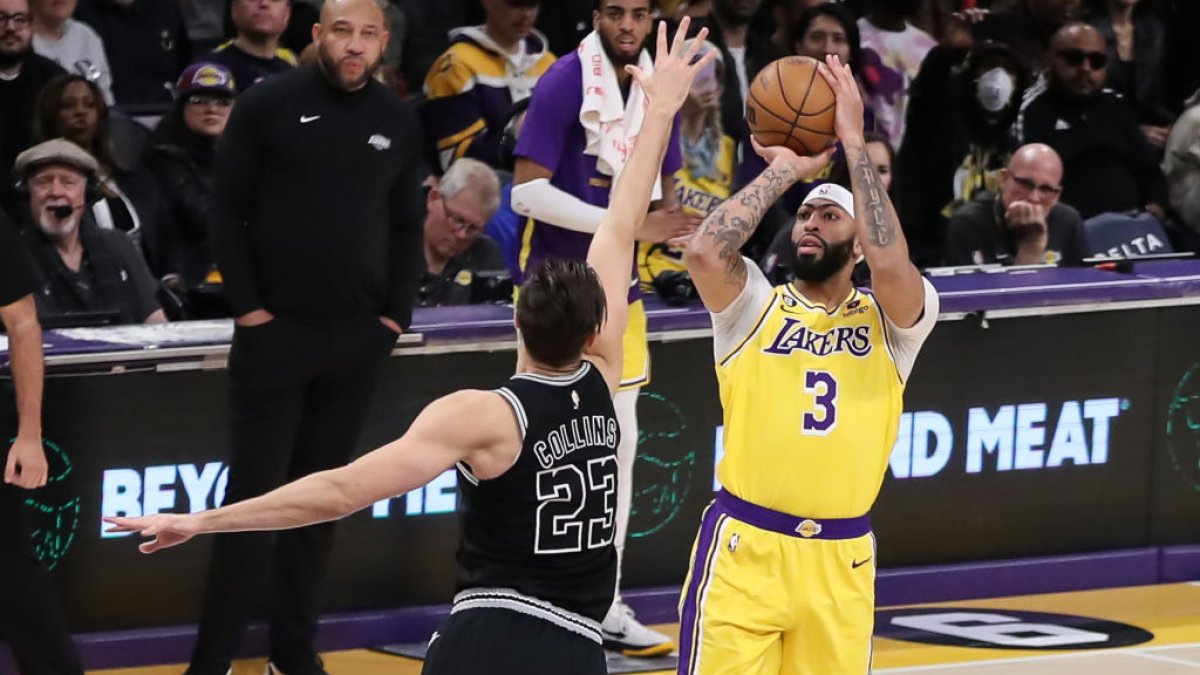 Rui Hachimura and LeBron James of the Los Angeles Lakers high fives News  Photo - Getty Images