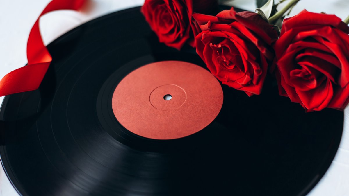 55 Best Love Songs for Valentine's Day – NBC Los Angeles - Vimarsana News
