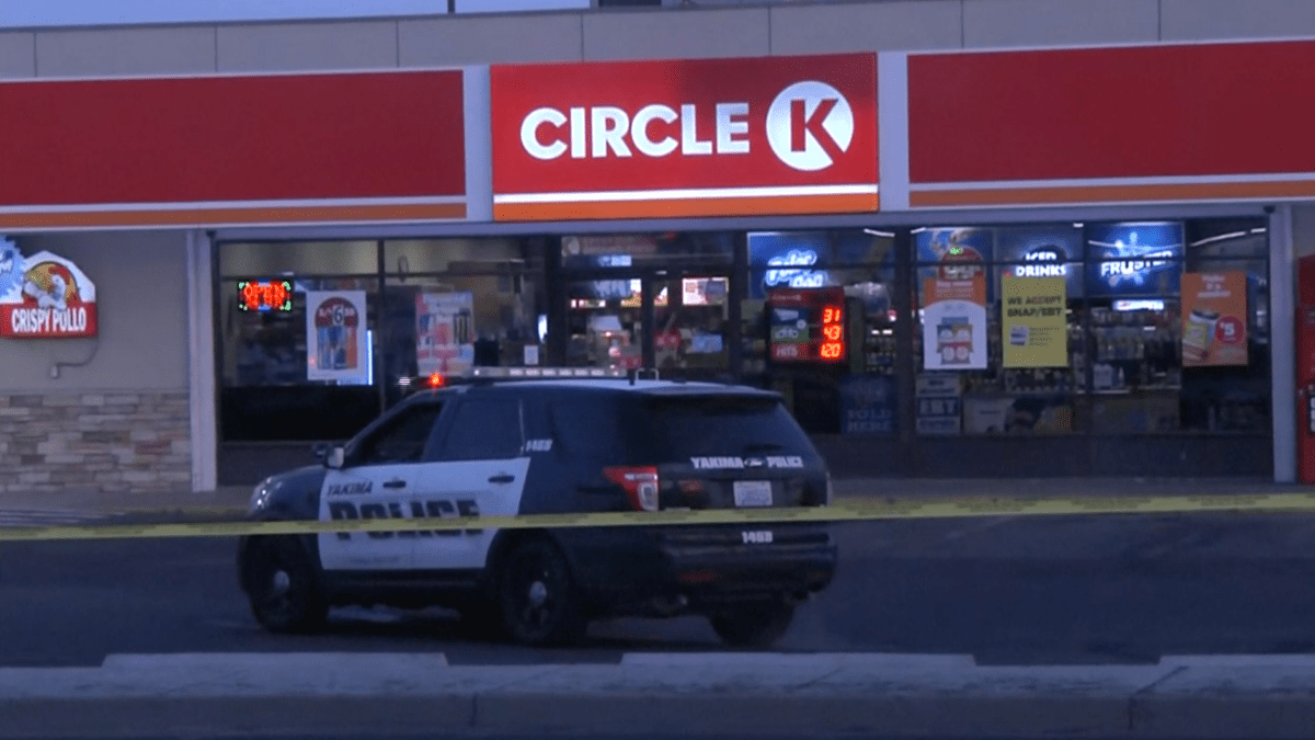 Washington Man Found Dead After Killing Three People Inside Store – NBC Los Angeles - Vimarsana News