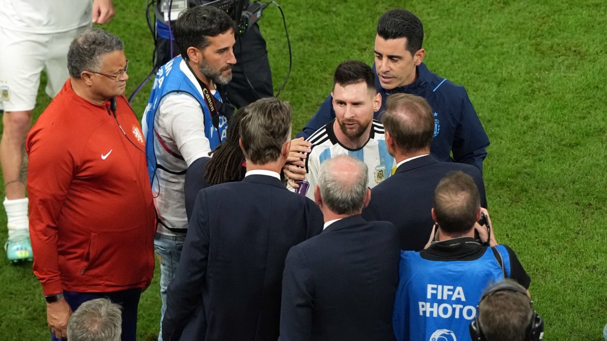 ليونيل ميسي يأسف للجدل ضد هولندا في كأس العالم – إن بي سي لوس أنجلوس