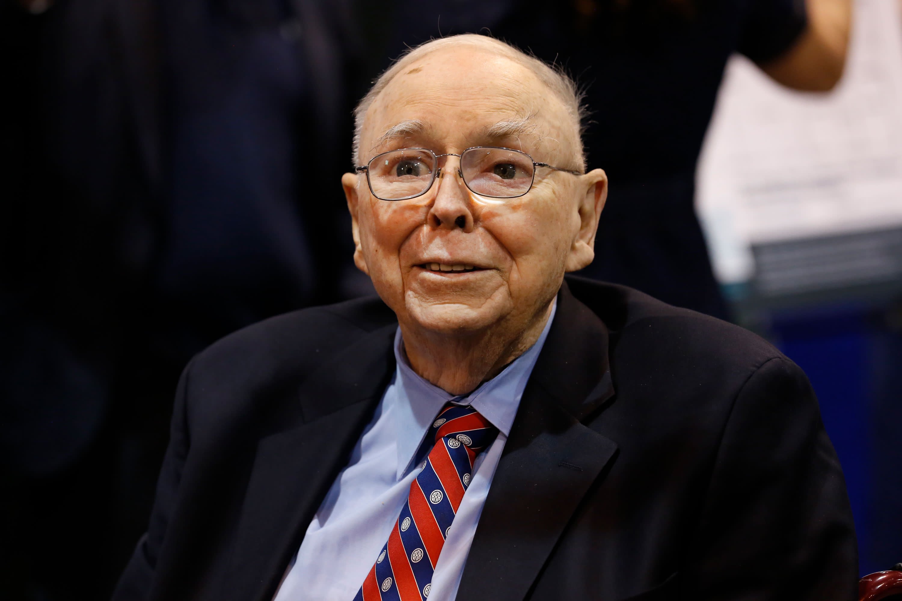 Charlie Munger Says BYD Is So Far Ahead of Tesla in China It's Almost Ridiculous - Vimarsana News