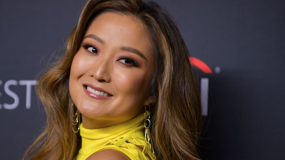 'Emily in Paris' Actor Ashley Park's Money Advice: 'Ask More Questions'—It's OK to 'Not Know Exactly What to Do' – NBC Los Angeles - Vimarsana News