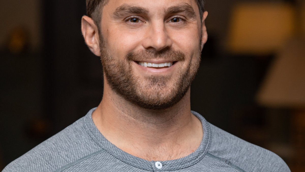 34-Year-Old's Startup, Worth $1.5 Billion and Backed by Google, Wants to Make Tutoring Free for Kids Everywhere - Vimarsana News