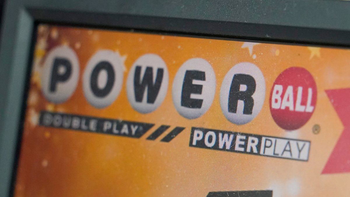 Altadena Winner of $2 Billion Powerball Jackpot Comes Forward
