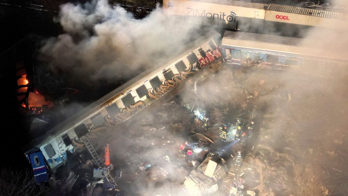 Greece Train Crash: More Than 20 Dead – NBC Los Angeles - Vimarsana News