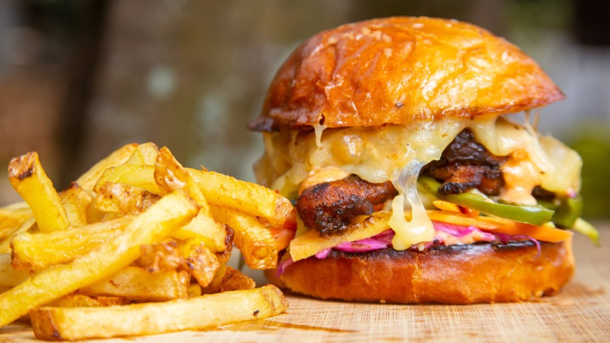 Tuolumne County's Craft Burger Trail is in full sizzle - Vimarsana News
