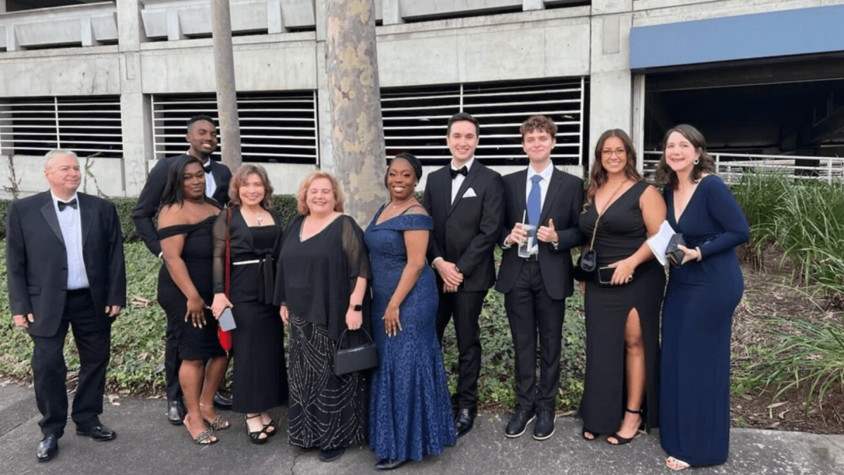 Seat Fillers Share Their 'Surreal' Experiences at the 2023 Grammys – NBC Los Angeles - Vimarsana News