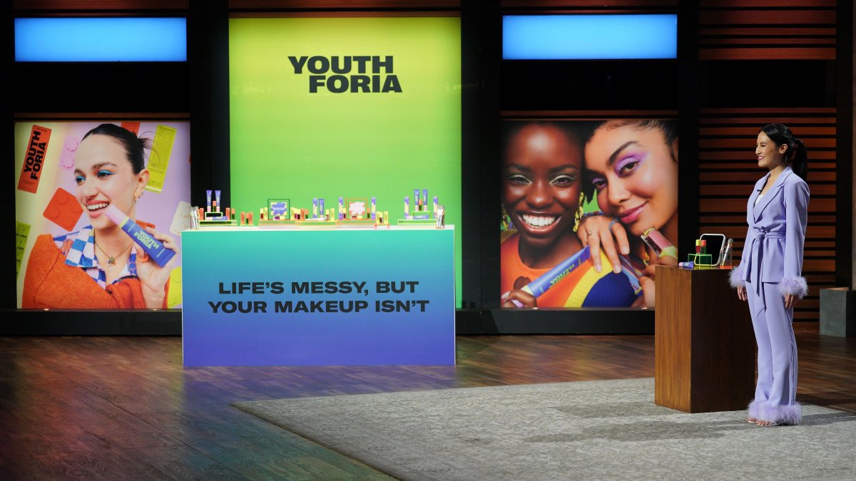 Mark Cuban Offered $400,000 to a 'Shark Tank' Startup He Initially Rejected—All Because of His 2 Daughters and Wife – NBC Los Angeles - Vimarsana News