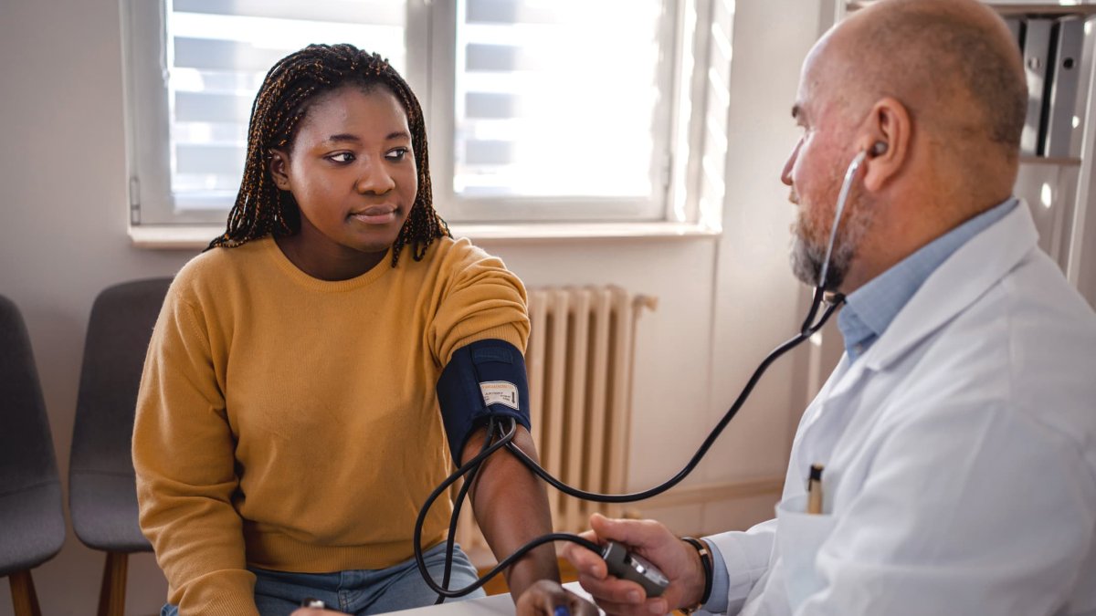 4 Questions to Ask to Avoid Surprise Medical Bills – NBC Los Angeles - Vimarsana News