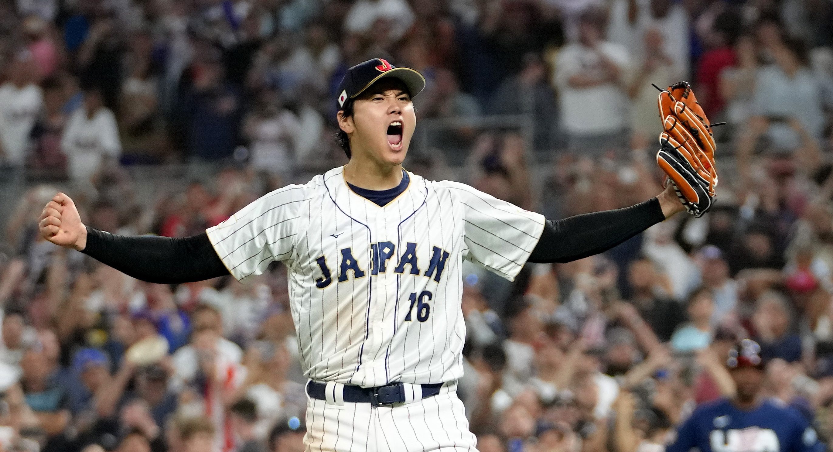 Shohei Ohtani solidifies role as baseball's biggest attraction in All-Star  debut - Los Angeles Times