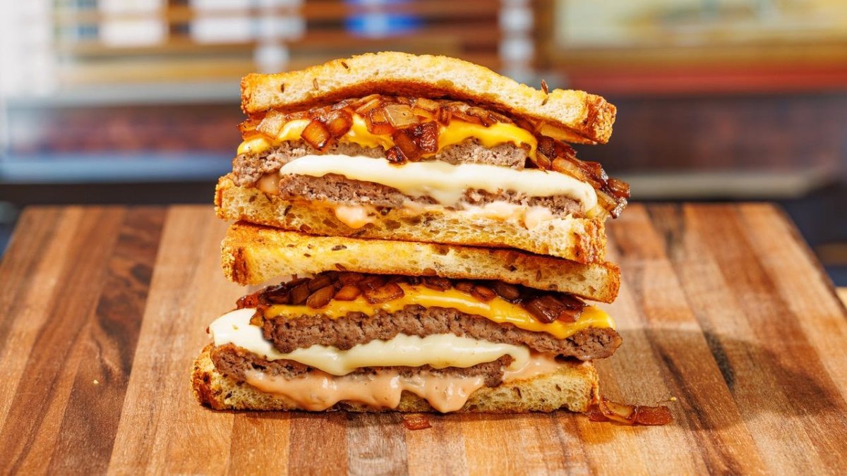 St. Patrick's Day Dining Is All About Hearty Eats, From Patty Melts to Corned Beef Plates - Vimarsana News